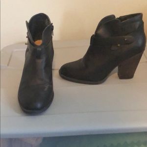 Size 9 black booties
